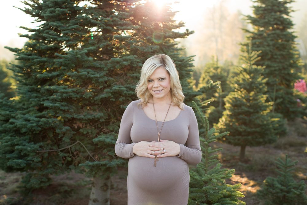 Winter Sunset Maternity Session | Puyallup Maternity Photographer | Tacoma Pregnancy Session