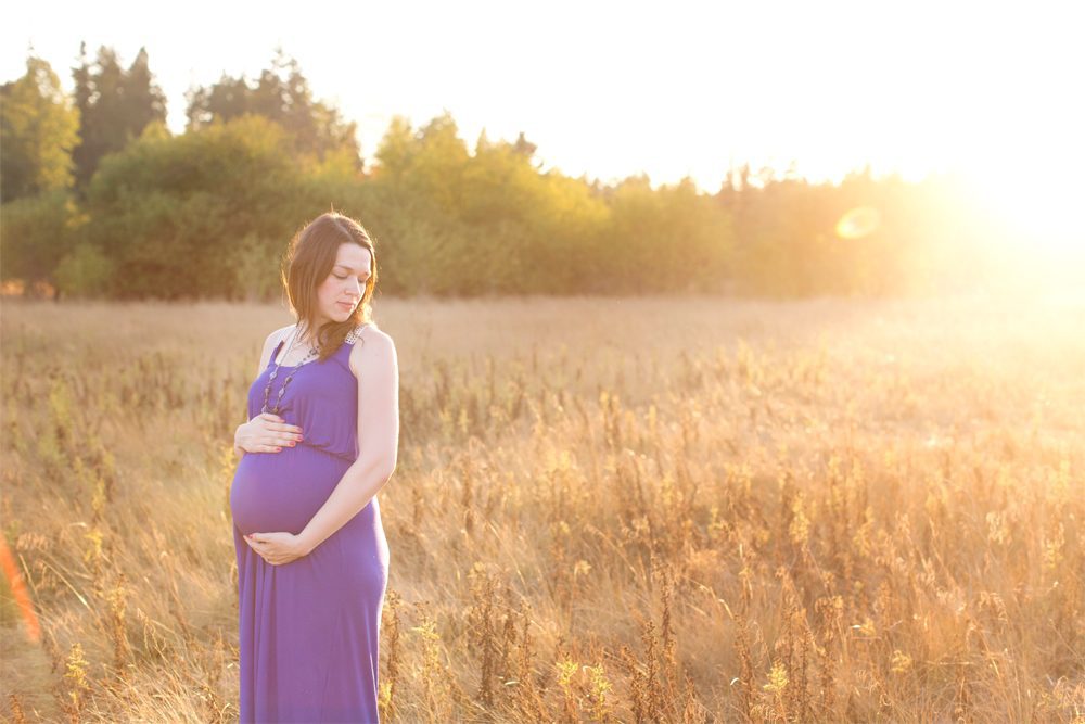 Puyallup Maternity Photographer | sunset maternity session 