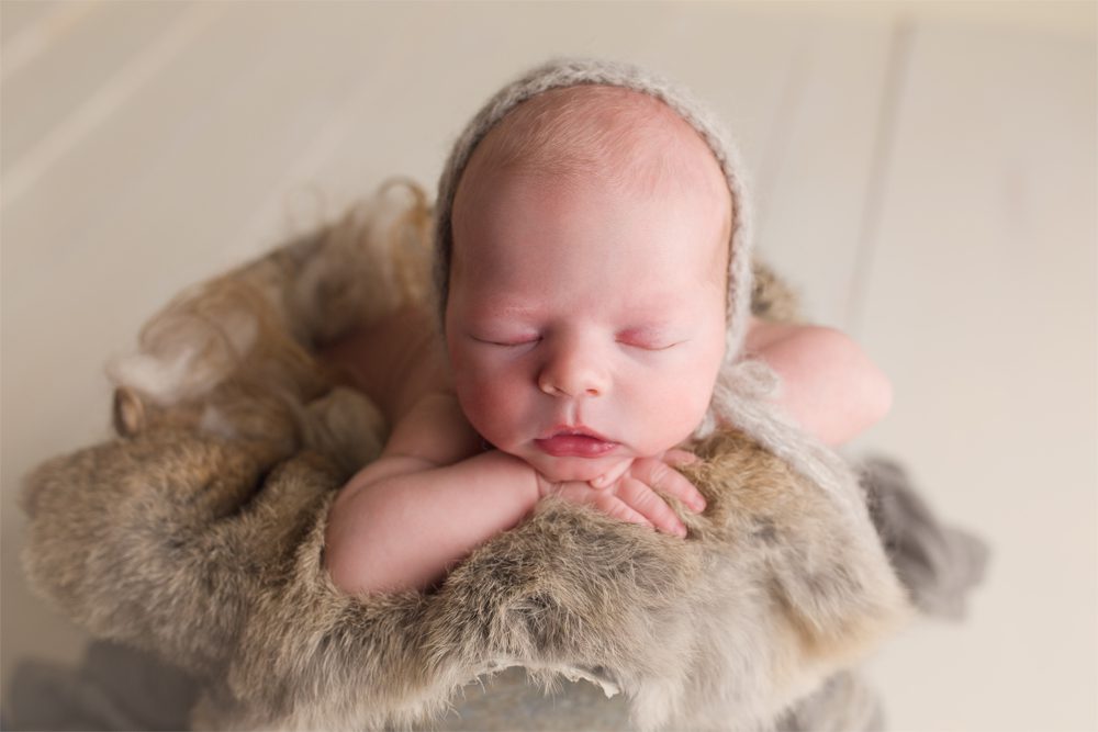 tacoma newborn photographer | Puyallup photographer