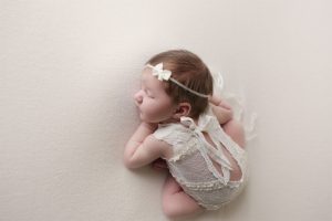 tacoma puyallup newborn baby photographer