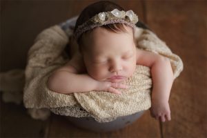 tacoma puyallup newborn baby photographer