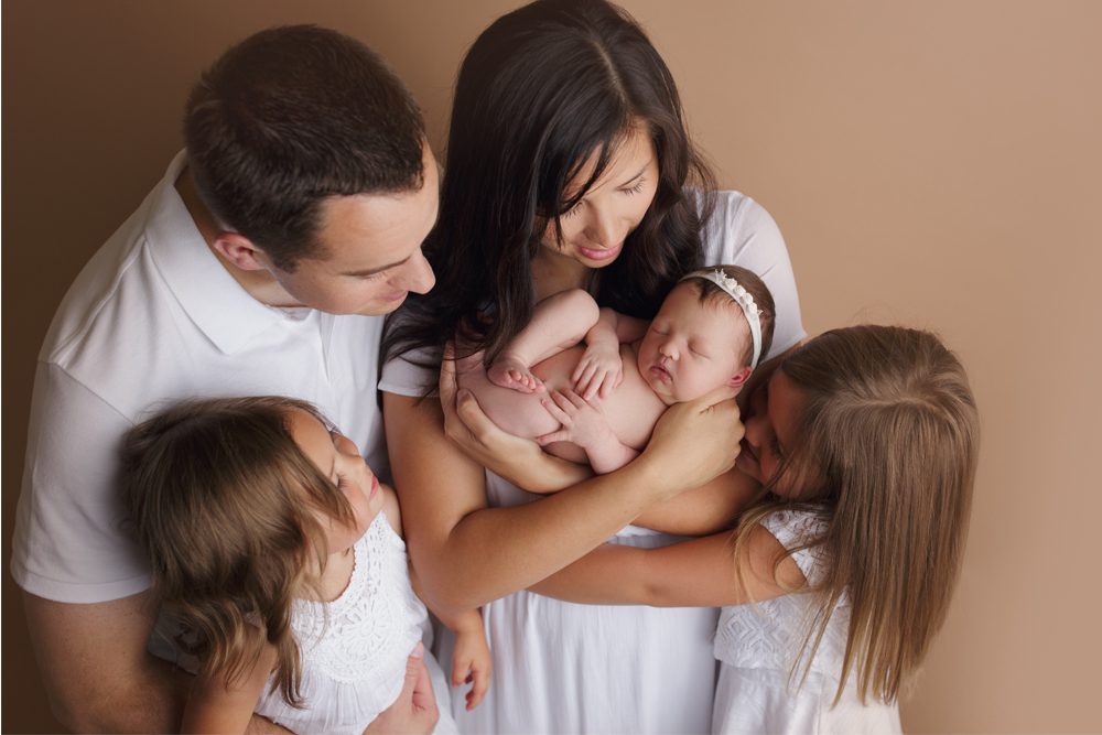 tacoma newborn baby photographer 