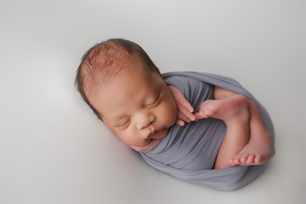 Tacoma baby photographer | Puyallup newborn photography