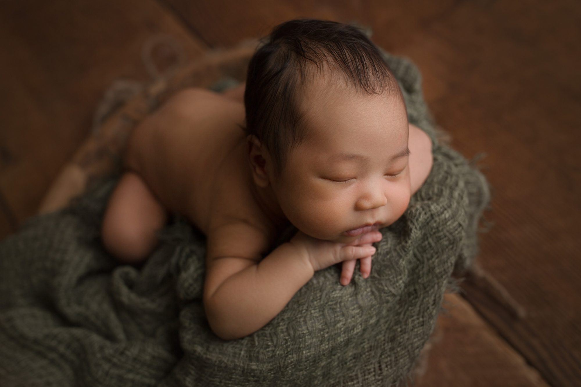 newborn photography in tacoma | puyallup baby photographer | newborn photos seattle