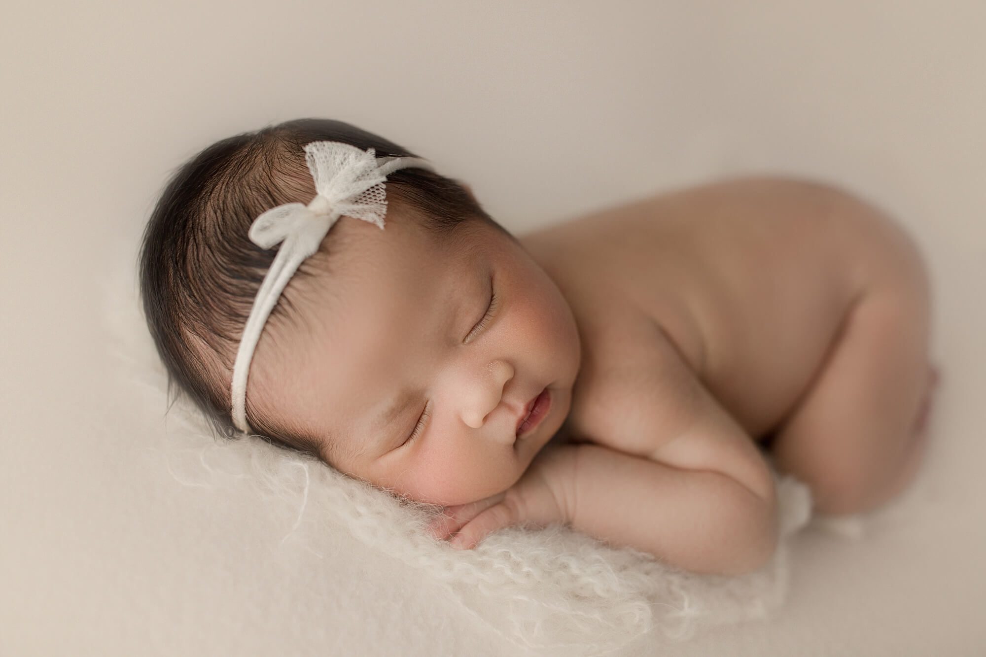 Seattle Newborn Baby Photography | Beautiful girl session