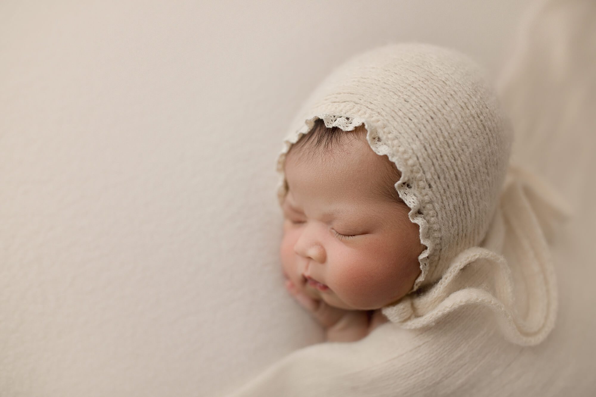 Seattle Newborn Baby Photography | Beautiful girl session