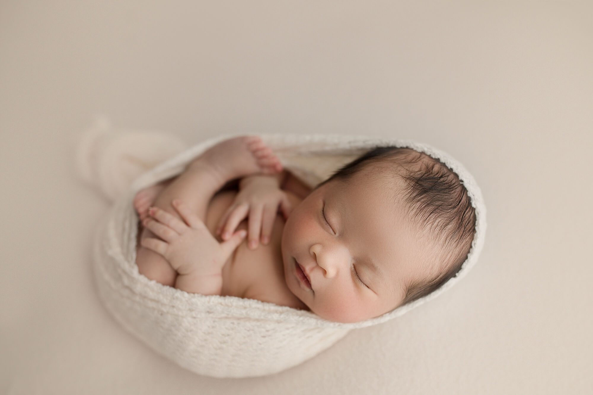 Seattle Newborn Baby Photography | Beautiful girl session