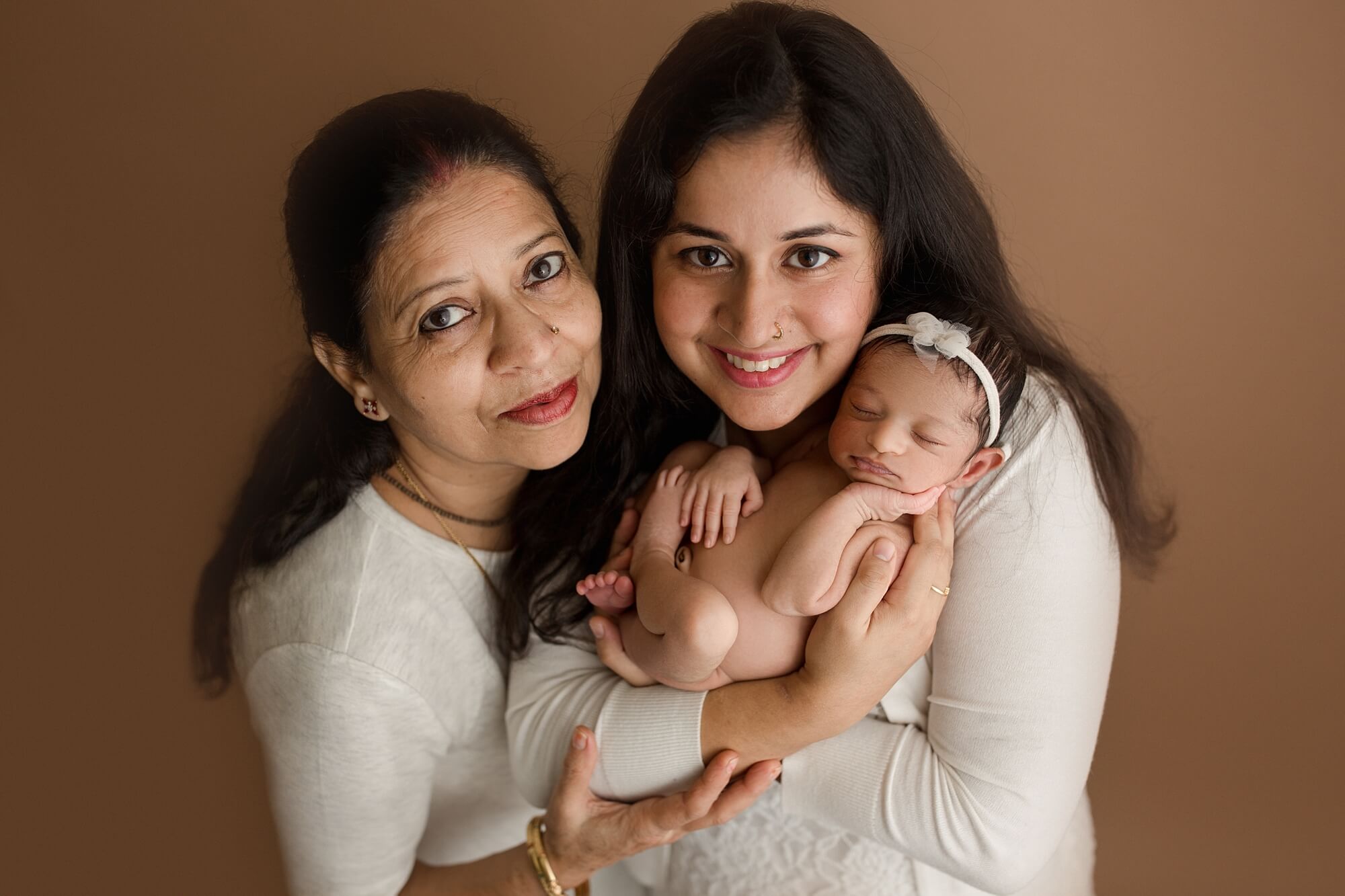 bellevue newborn photographer | indian baby family session