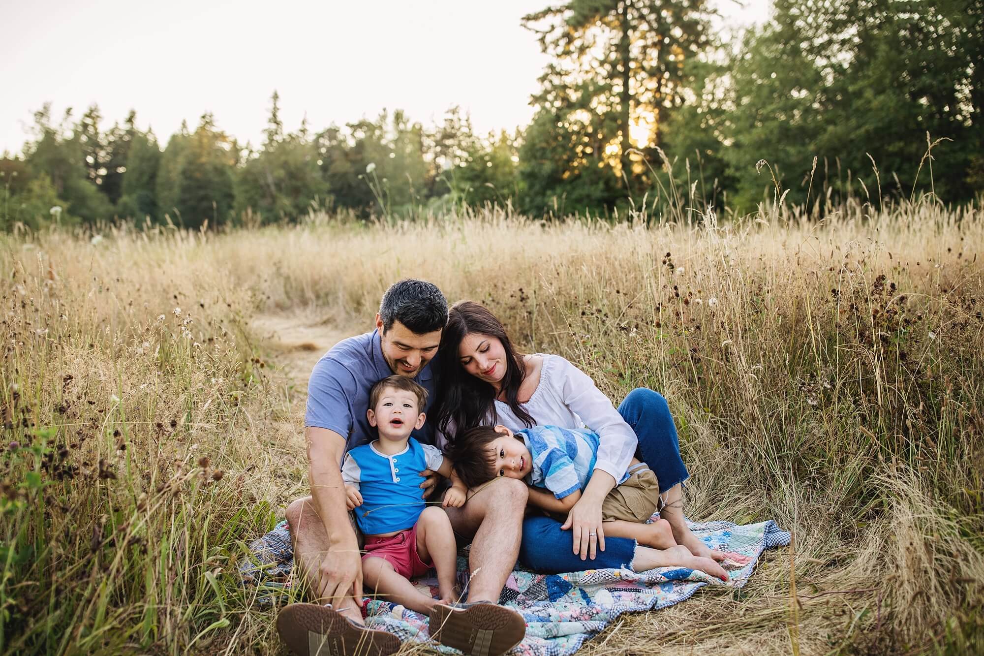Puyallup sunset family session | tacoma family photographer