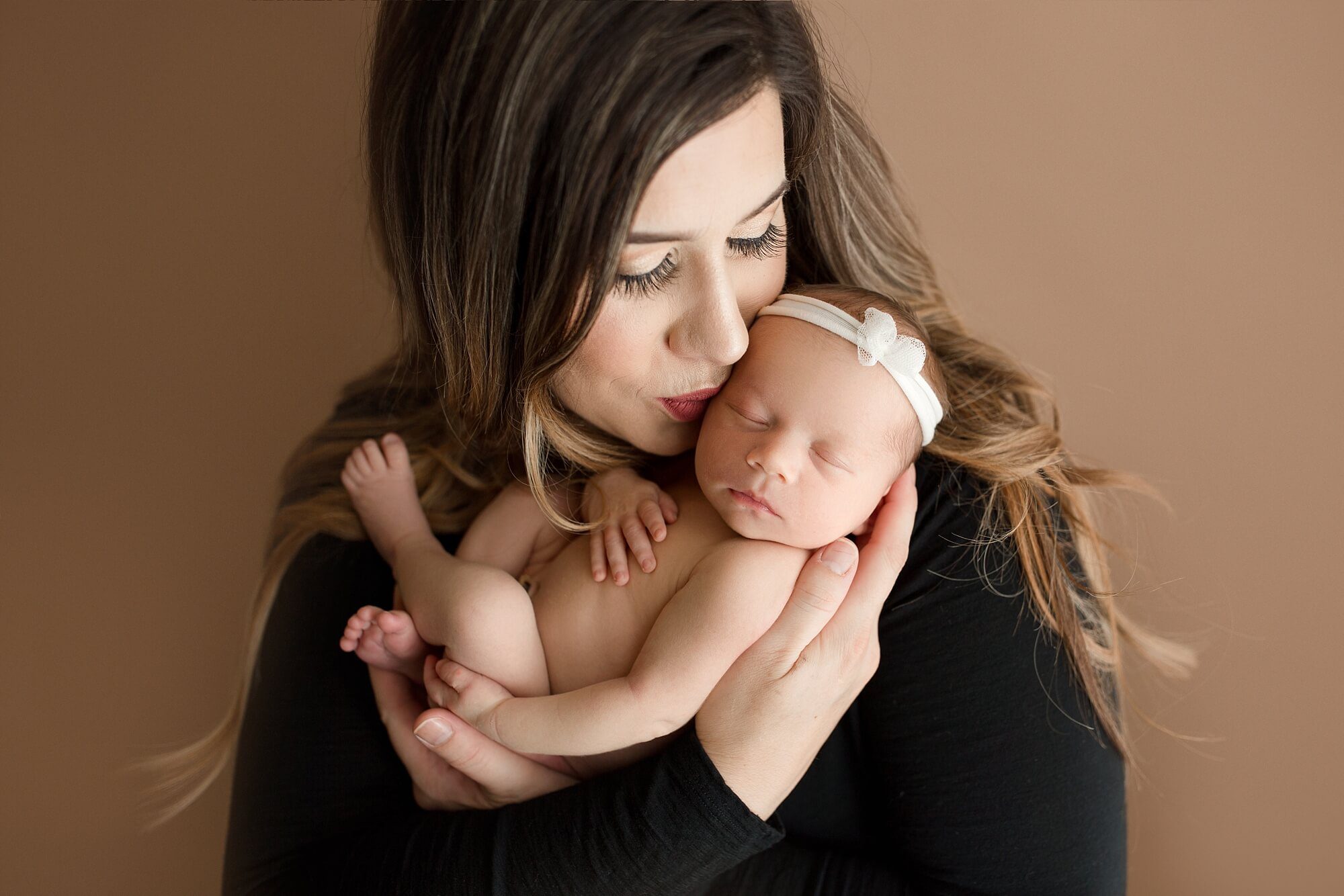 newborn baby photographer Puyallup | girl posed session