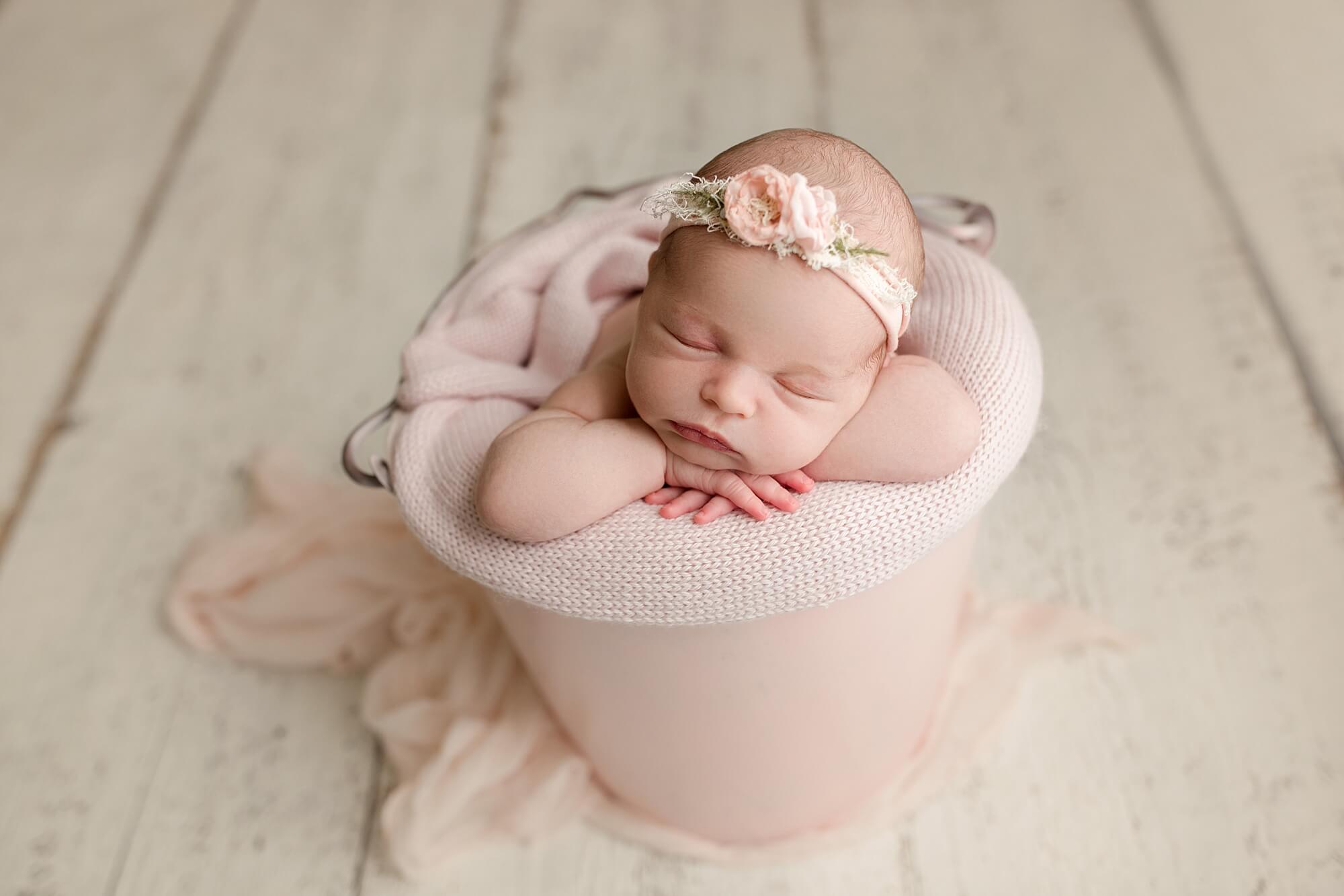 newborn photographer issaquah