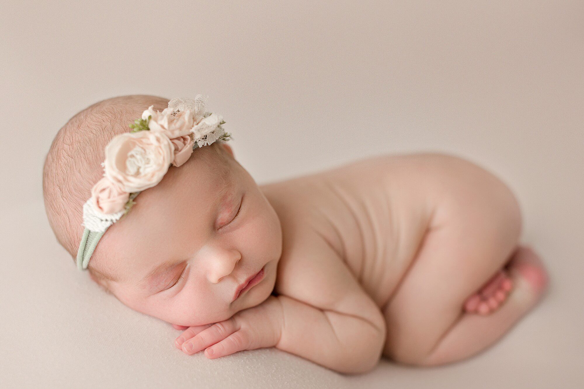 newborn photographer issaquah