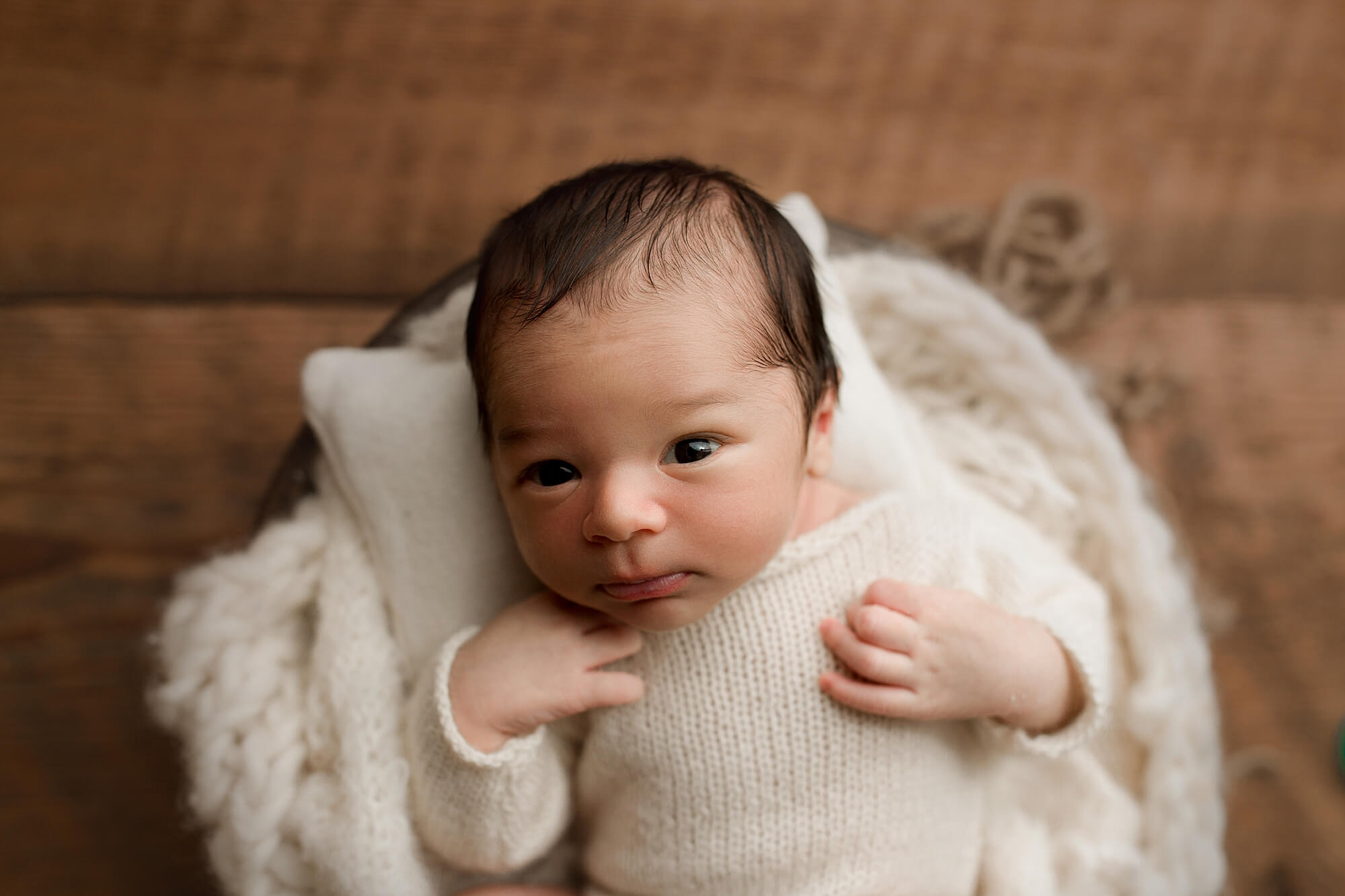 newborn photographer in tacoma WA