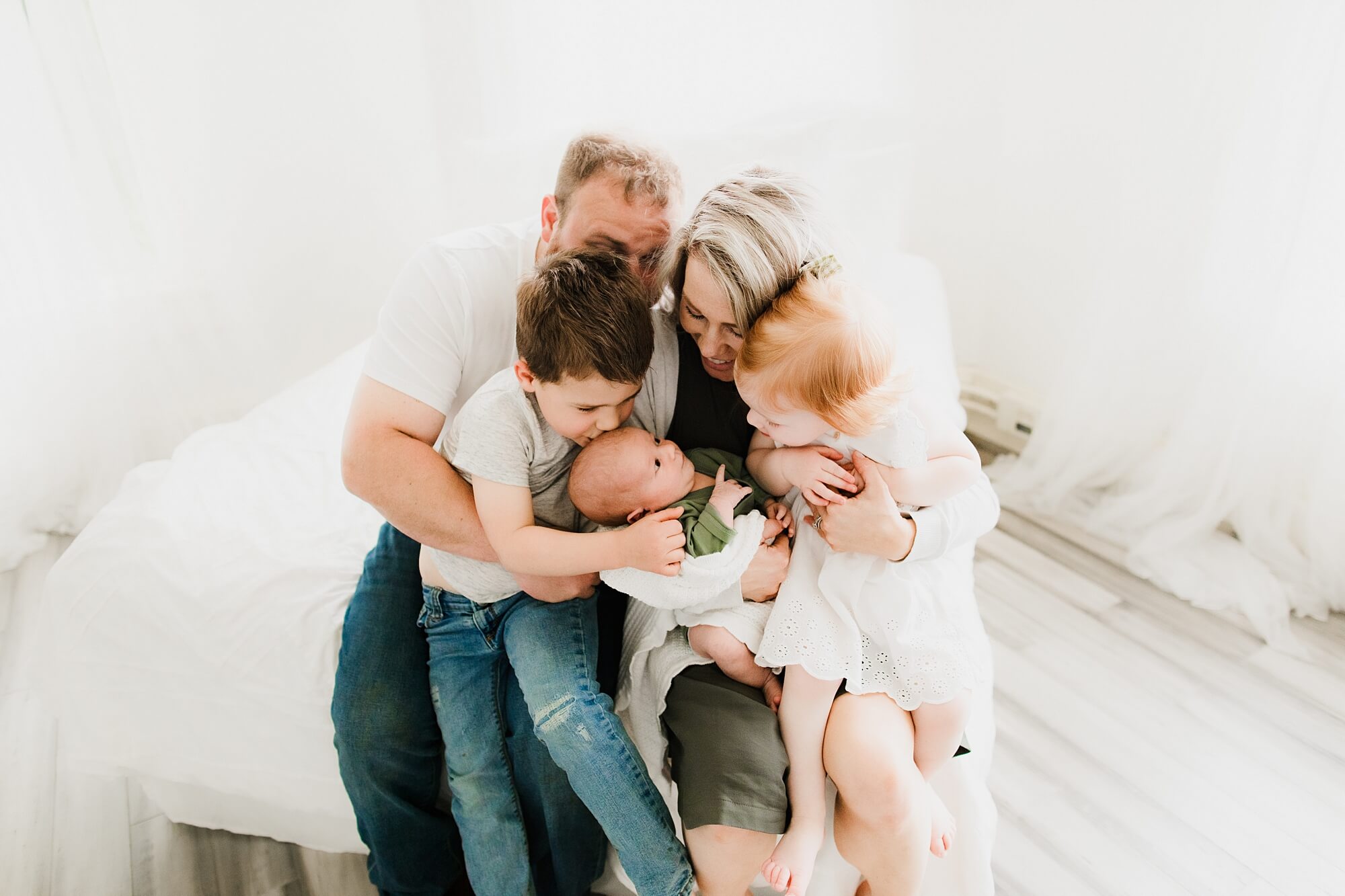 lifestyle newborn session tacoma