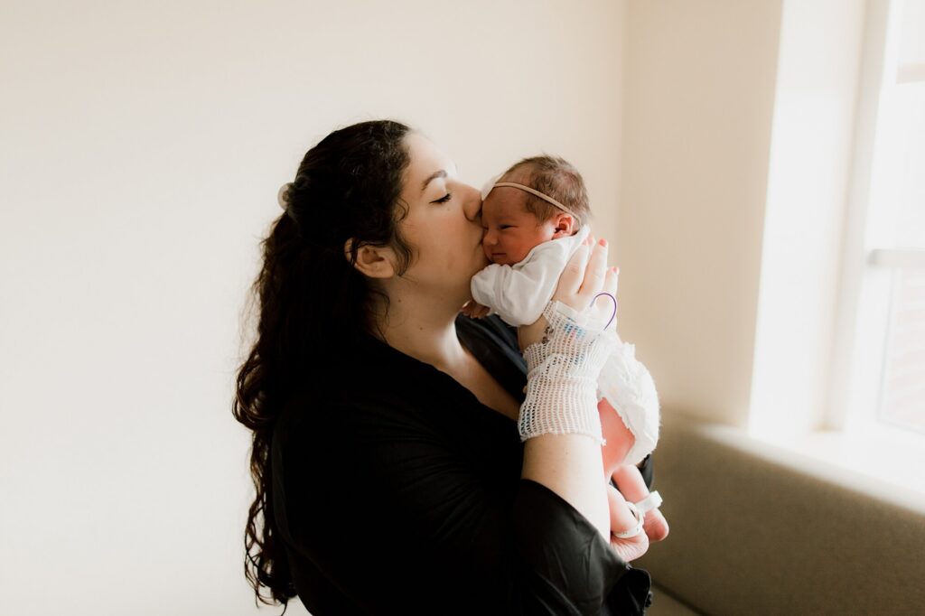 puyallup fresh 48 hospital newborn session at Good Samaritan hospital