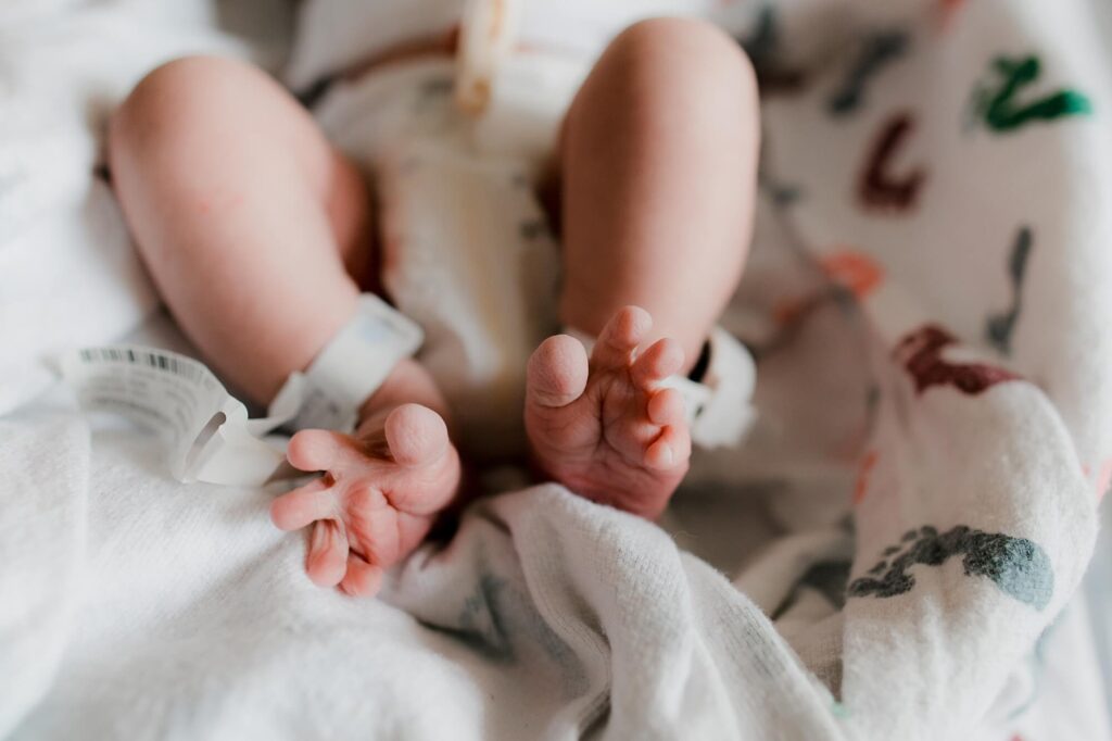 puyallup fresh 48 hospital newborn session at Good Samaritan hospital