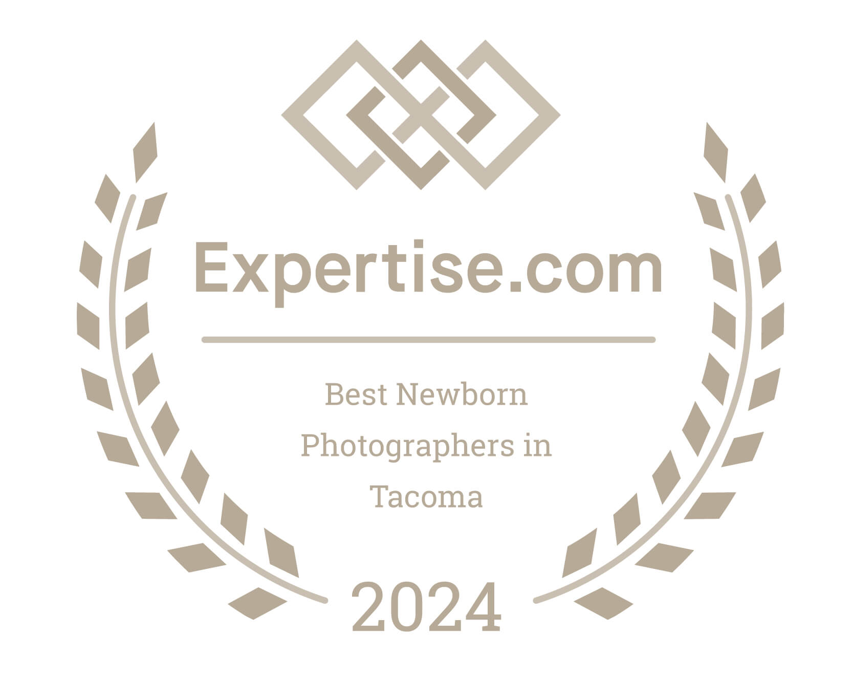 best newborn photographer in tacoma 2024