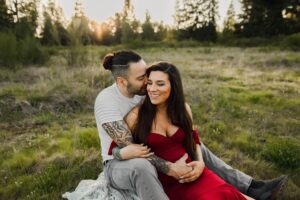sunset maternity session in puyallup wa by best newborn photographer Christina Mae Photography