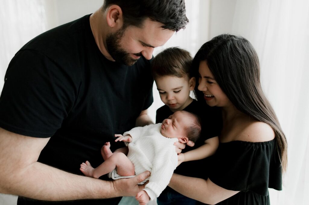 studio newborn posed and family lifestyle photography session in puyallup