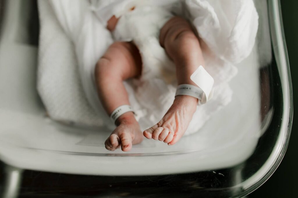 tacoma fresh 48 newborn photographer