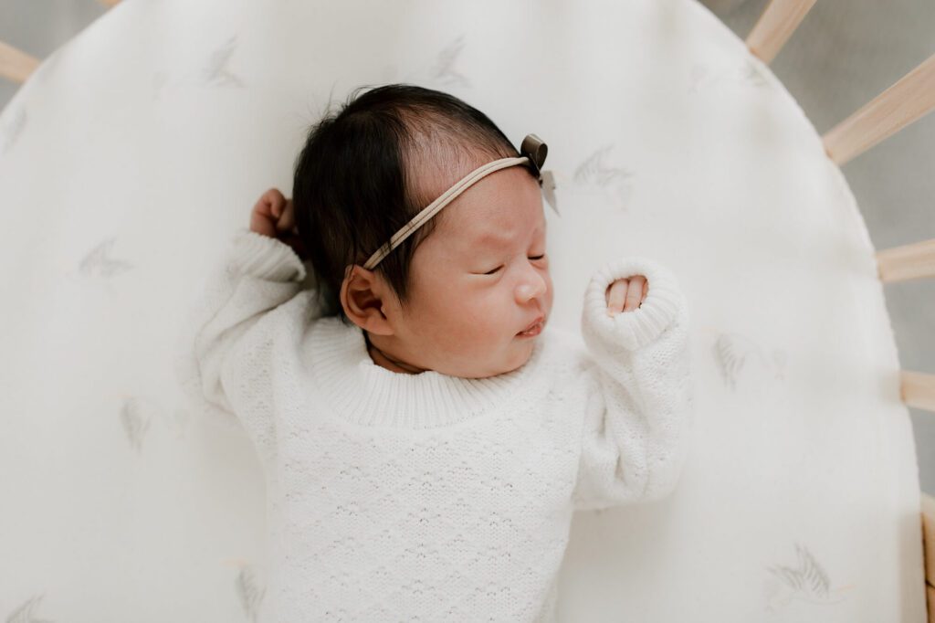seattle lifestyle newborn family photographer with grandparents