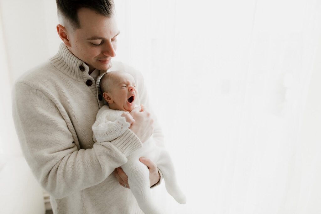 Seattle Lifestyle Newborn Family Photographer