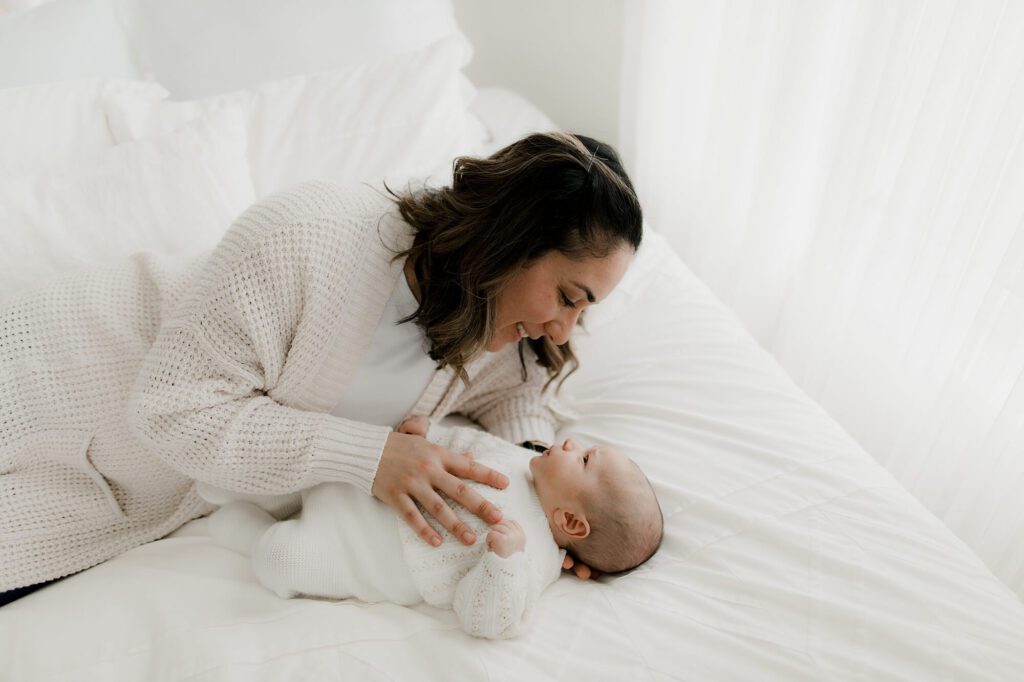 Seattle Lifestyle Newborn Family Photographer