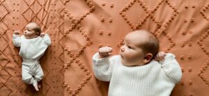 lifestyle newborn photographer Des Moines wa