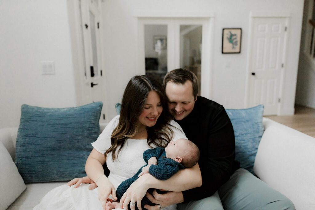maple valley black diamond newborn photographer
