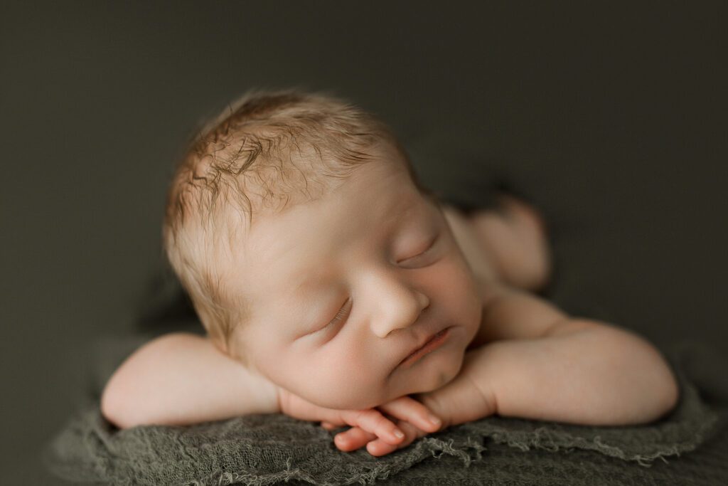 posed newborn photographer tacoma in studio